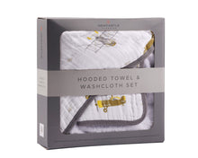 Load image into Gallery viewer, Flying Elephant Hooded Towel and Washcloth Set
