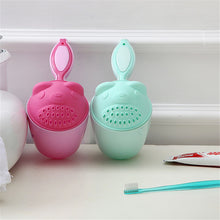 Load image into Gallery viewer, Baby Spoon Shower Bath Water Swimming Bailer
