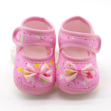 Load image into Gallery viewer, First Walker Newborn Baby Bow Girls Soft Sole

