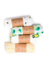 Load image into Gallery viewer, Organic Cotton Muslin Essential Baby Set
