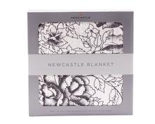 Load image into Gallery viewer, American Rose Newcastle Blanket
