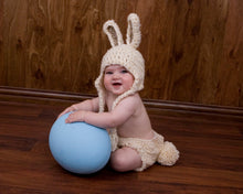 Load image into Gallery viewer, Handmade Bunny Hat
